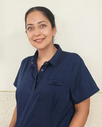 Elif.JPG